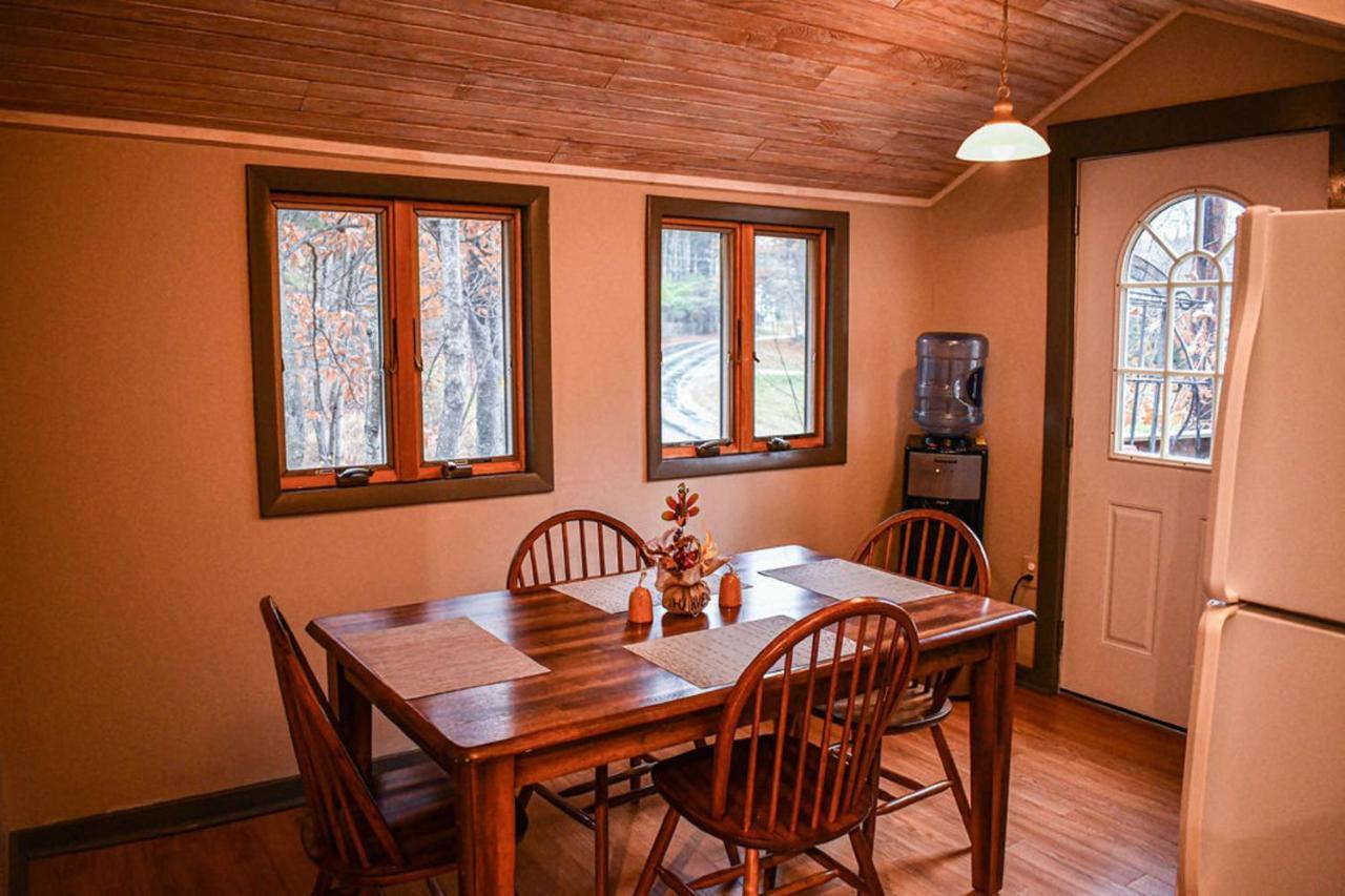 Brook Road Cabin Goshen Exterior photo